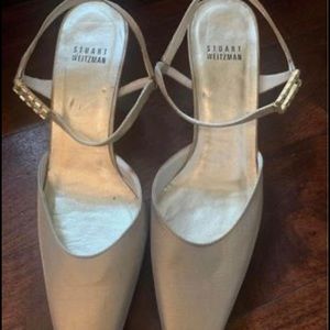 Stewart Weizman dressy low hill.